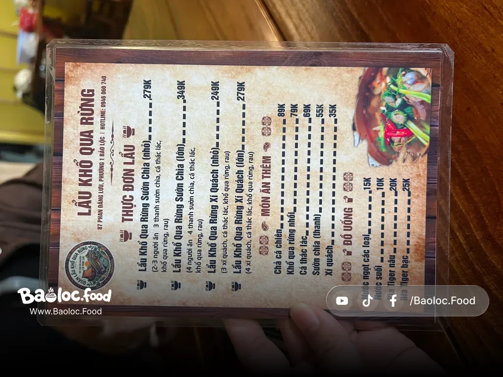 Menu quán cô quỳnh được thiết kế chỉn chu